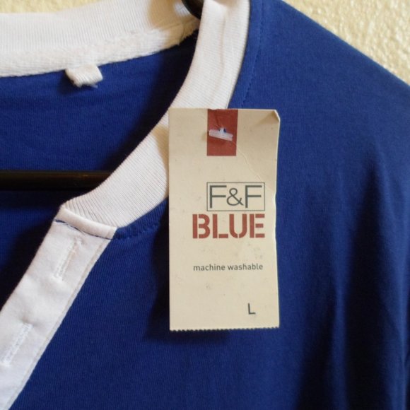 NWOT-Blue T-shirt with Button Detail - Picture 7 of 8
